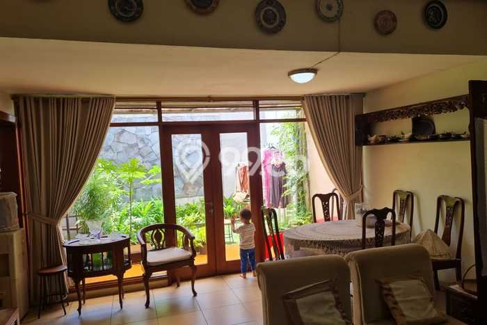 Dijual Rumah Luas Megah Dengan View Eksklusif di Sayap Dago, Bandung Dijual Rumah Luas Megah Dengan View Eksklusif di Sayap Dago, Bandung