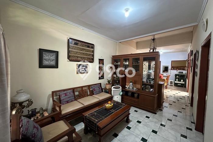 Jual Rumah Strategis Bagus Punya 2 KT di Cibinong Bogor SHM Jual Rumah Strategis Bagus Punya 2 KT di Cibinong Bogor SHM