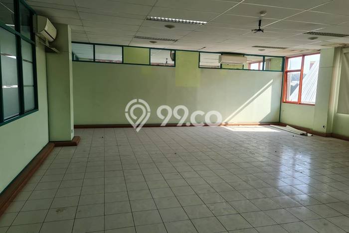 Kantor Bagus Dijual LB 2114m2 Lokasi Strategis Jakarta Utara Area Cocok untuk Berbisnis Kantor Bagus Dijual LB 2114m2 Lokasi Strategis Jakarta Utara Area Cocok untuk Berbisnis