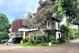 Hunian Elit LB 250m2 Siap Huni Desain Elegan di Bintaro, Tangerang Selatan Hunian Elit LB 250m2 Siap Huni Desain Elegan di Bintaro, Tangerang Selatan