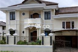 Jual Rumah Mewah Megah Dengan View Eksklusif di Pasteur, Bandung Jual Rumah Mewah Megah Dengan View Eksklusif di Pasteur, Bandung