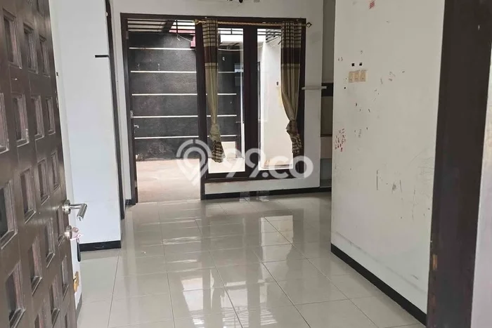 Jual Rumah Minimalis Bagus Punya 3 KT di Gayungan Surabaya SHM Jual Rumah Minimalis Bagus Punya 3 KT di Gayungan Surabaya SHM