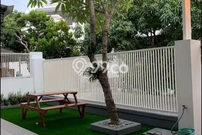 Rumah Modern Cantik 4 Kamar Bisa Langsung Pindah di Waru Rumah Modern Cantik 4 Kamar Bisa Langsung Pindah di Waru