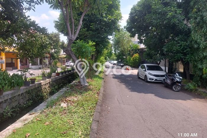 Hot Offer Hunian Mewah Ideal dan Luas di Rungkut, Surabaya Hot Offer Hunian Mewah Ideal dan Luas di Rungkut, Surabaya