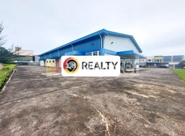 Gudang Usaha Dijual di Batu Ampar Batam LT 8358m2 & LB 2500m2 Gudang Usaha Dijual di Batu Ampar Batam LT 8358m2 & LB 2500m2