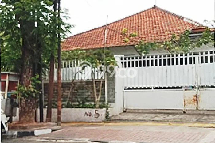 Hunian Mewah Siap Huni LT 528m2 di Tebet, Jakarta Selatan Hunian Mewah Siap Huni LT 528m2 di Tebet, Jakarta Selatan