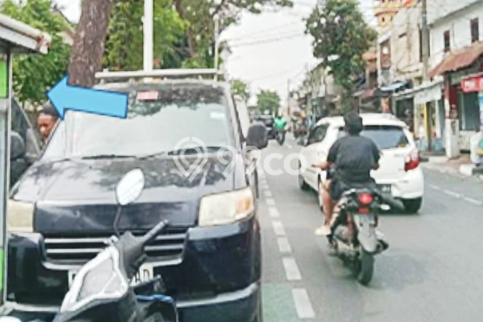 Hunian Mewah Siap Huni LT 528m2 di Tebet, Jakarta Selatan Hunian Mewah Siap Huni LT 528m2 di Tebet, Jakarta Selatan