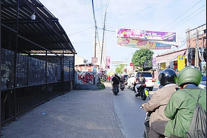 Gudang Dijual di Kelapa Dua Tangerang dengan Luas Bangunan 220m2 Gudang Dijual di Kelapa Dua Tangerang dengan Luas Bangunan 220m2