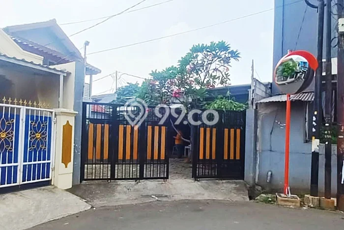 Rumah Modern 5 KT LT 328m2 di Kampung Rambutan Rumah Modern 5 KT LT 328m2 di Kampung Rambutan