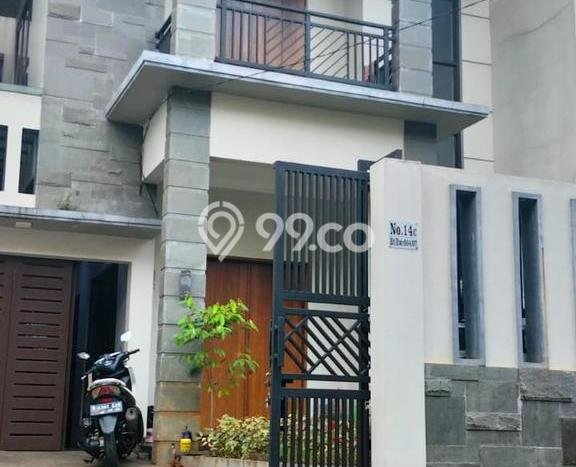 Dijual Rumah Mewah Elegan Dengan View Eksklusif di Pejaten, Jakarta Selatan Dijual Rumah Mewah Elegan Dengan View Eksklusif di Pejaten, Jakarta Selatan