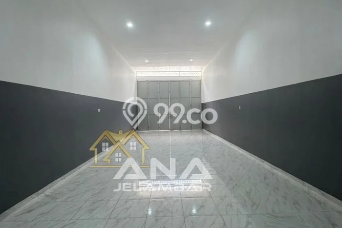 Ruko untuk Disewa di Pusat Jakarta Barat Luas Bangunan 100m2 Ruko untuk Disewa di Pusat Jakarta Barat Luas Bangunan 100m2