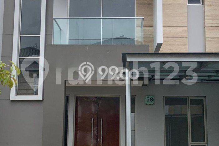 Disewakan! Rumah 3 Kamar Tidur &
3 Kamar Mandi di Pantai Indah Kapuk, Jakarta Utara Disewakan! Rumah 3 Kamar Tidur &
3 Kamar Mandi di Pantai Indah Kapuk, Jakarta Utara