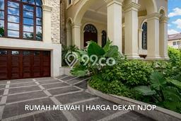 Hunian Super Mewah dengan Akses Paling Strategis di Kuningan, Jakarta Selatan Hunian Super Mewah dengan Akses Paling Strategis di Kuningan, Jakarta Selatan
