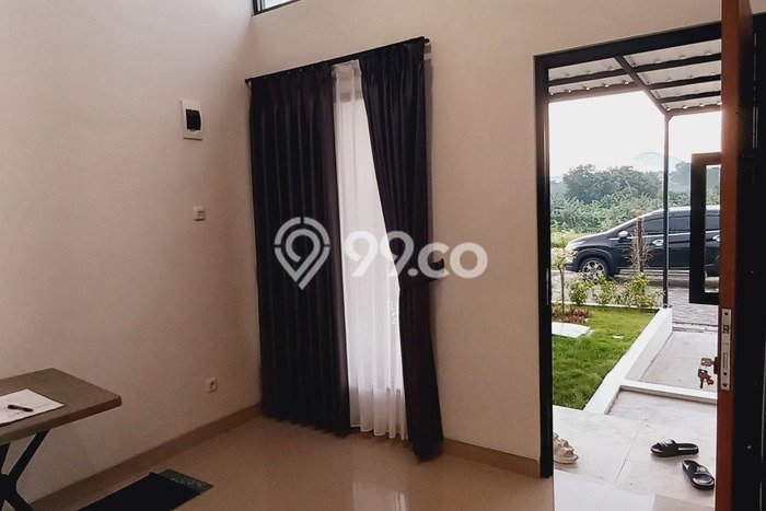 Lokasi terbaik! Rumah siap pakai dikontrakkan di Tembalang LB 72m2 Lokasi terbaik! Rumah siap pakai dikontrakkan di Tembalang LB 72m2