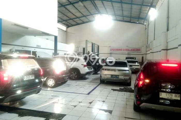 Unit Komersial Disewakan di Bandung Kawasan Strategis Harga Kompetitif Unit Komersial Disewakan di Bandung Kawasan Strategis Harga Kompetitif