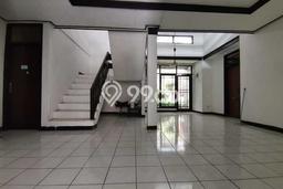 Disewakan Rumah Murah di Pasteur Bandung dengan 6 KT Disewakan Rumah Murah di Pasteur Bandung dengan 6 KT