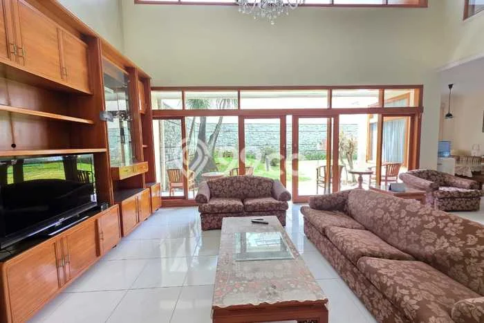 Rumah sewa siap pakai 5 KT di Pasteur, Bandung Rumah sewa siap pakai 5 KT di Pasteur, Bandung