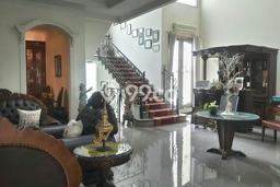 Rumah Luxury Modern Tanpa Renovasi di Lebak Bulus Jakarta Selatan Rumah Luxury Modern Tanpa Renovasi di Lebak Bulus Jakarta Selatan