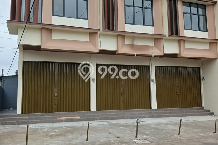 Unit Ruko disewakan di Jagakarsa Jakarta Selatan dengan LT 70m2 / LB 160m2 Unit Ruko disewakan di Jagakarsa Jakarta Selatan dengan LT 70m2 / LB 160m2