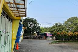 Ruko Dijual di Prime Area Jakarta Barat Luas 294m2 Ruko Dijual di Prime Area Jakarta Barat Luas 294m2