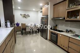 Rumah Strategis di Penjaringan, Dekat Penjaringan, Jakarta Utara, Jakarta Utara - 4 KT Rumah Strategis di Penjaringan, Dekat Penjaringan, Jakarta Utara, Jakarta Utara - 4 KT