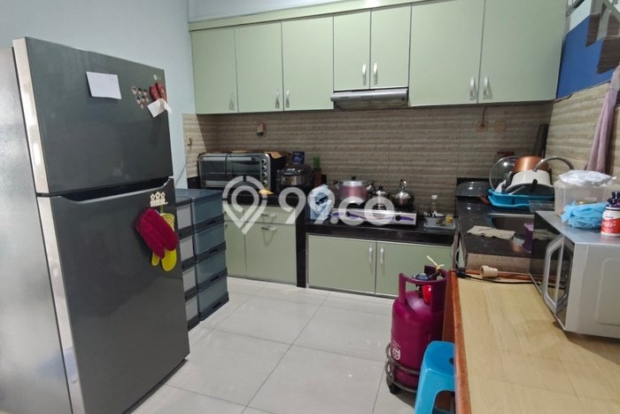 Ready to Use! Premium House LT 55m2 Desain Elegan di Teluk Gong Ready to Use! Premium House LT 55m2 Desain Elegan di Teluk Gong