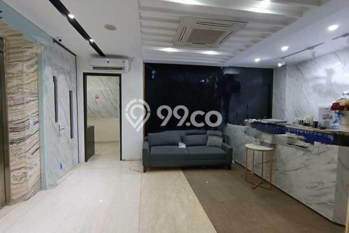 LOKASI STRATEGIS! Ruko di , Luas 1300m2m², Jalan Utama LOKASI STRATEGIS! Ruko di , Luas 1300m2m², Jalan Utama