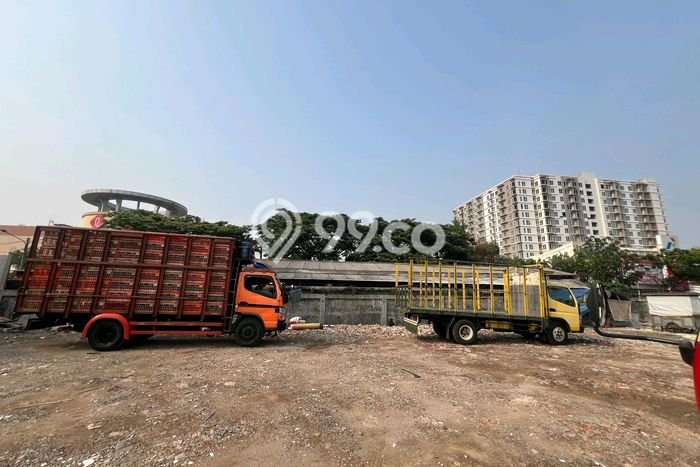 Tanah Kavling Disewakan di Kalideres dengan Luas 1067m2 Tanah Kavling Disewakan di Kalideres dengan Luas 1067m2