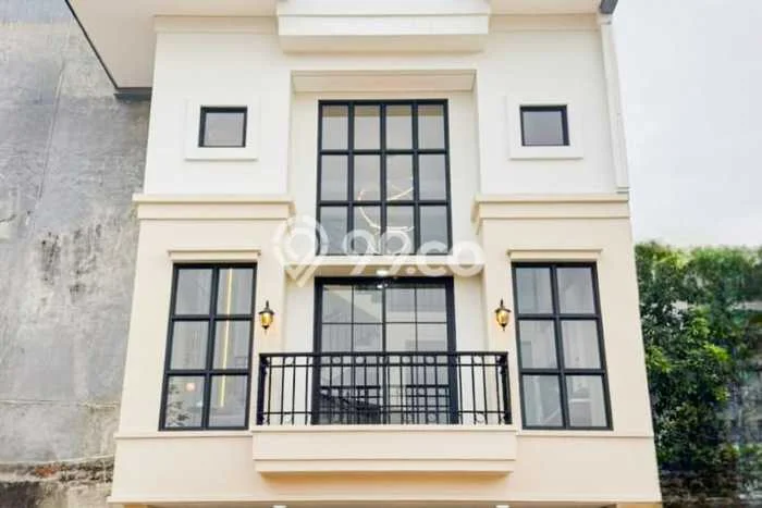 Dijual Rumah Premium dengan Fasilitas Sekitar Komplit di Mampang Prapatan, Jakarta Selatan Dijual Rumah Premium dengan Fasilitas Sekitar Komplit di Mampang Prapatan, Jakarta Selatan