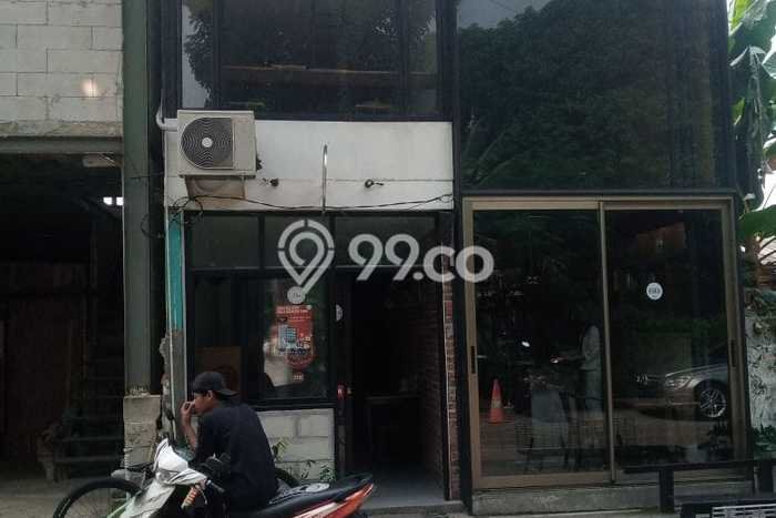 Komersial Bagus Dijual LB 110m2 Lokasi Strategis Jakarta Selatan Area Cocok untuk Berbisnis Komersial Bagus Dijual LB 110m2 Lokasi Strategis Jakarta Selatan Area Cocok untuk Berbisnis
