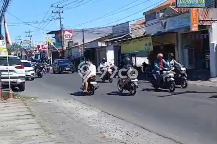 Gudang Disewa di Sedati, Sidoarjo, LT 1300m2 / LB 740m2 Gudang Disewa di Sedati, Sidoarjo, LT 1300m2 / LB 740m2