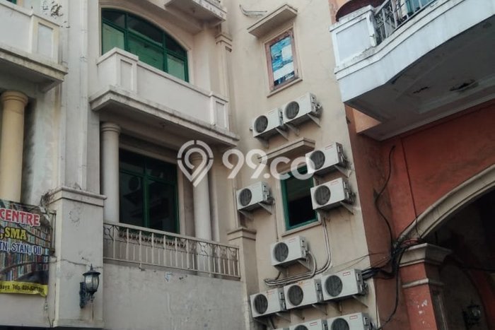 Ruko Dijual di Genteng LT 171m2, LB 374m2 untuk Investasi Ruko Dijual di Genteng LT 171m2, LB 374m2 untuk Investasi