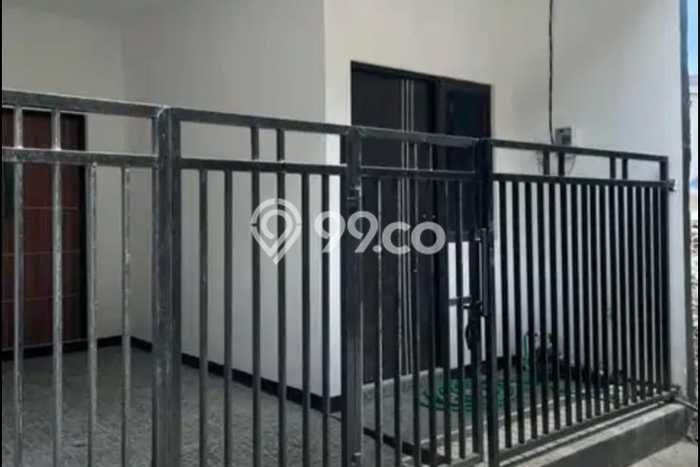 Dijual Murah Rumah dengan 2 Kamar Tidur dan 2 Kamar Mandi di Kawasan Kenjeran, Surabaya Dijual Murah Rumah dengan 2 Kamar Tidur dan 2 Kamar Mandi di Kawasan Kenjeran, Surabaya