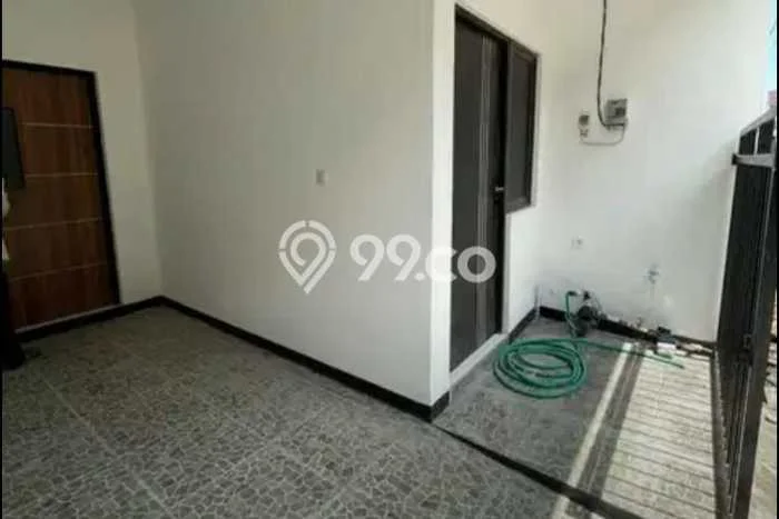 Dijual Murah Rumah dengan 2 Kamar Tidur dan 2 Kamar Mandi di Kawasan Kenjeran, Surabaya Dijual Murah Rumah dengan 2 Kamar Tidur dan 2 Kamar Mandi di Kawasan Kenjeran, Surabaya