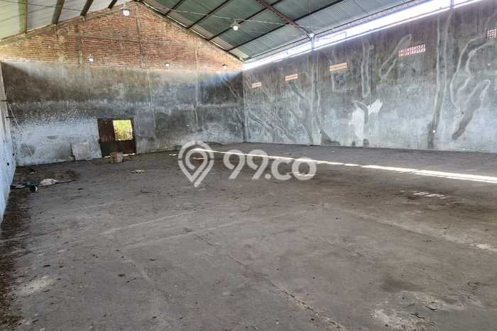 Disewakan Tanah Lokasi Strategis di Kedamean Gresik 2000m2 Disewakan Tanah Lokasi Strategis di Kedamean Gresik 2000m2