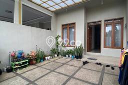 For Sale Rumah 4 Kamar Lokasi Strategis Nyaman dan Strategis di Arcamanik For Sale Rumah 4 Kamar Lokasi Strategis Nyaman dan Strategis di Arcamanik