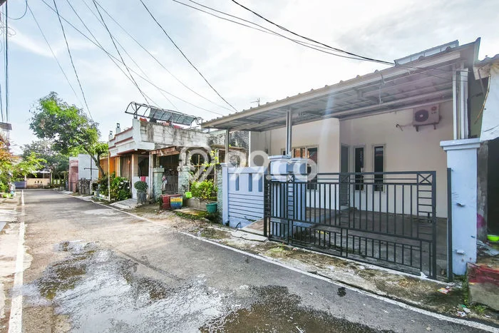 Hunian Nyaman Asri 2 KT Siap Huni di Tanah Sareal Bogor Hunian Nyaman Asri 2 KT Siap Huni di Tanah Sareal Bogor