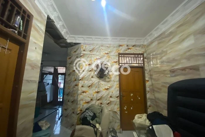 Jual Rumah Bagus Siap Huni LB 150m2 di Kramat Jati, Jakarta Timur Jual Rumah Bagus Siap Huni LB 150m2 di Kramat Jati, Jakarta Timur
