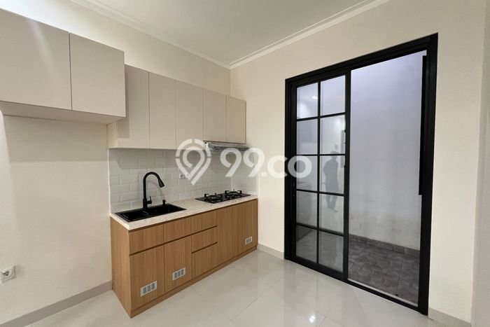 For Sale Rumah 2 Kamar Lokasi Strategis Nyaman dan Strategis di Beji For Sale Rumah 2 Kamar Lokasi Strategis Nyaman dan Strategis di Beji
