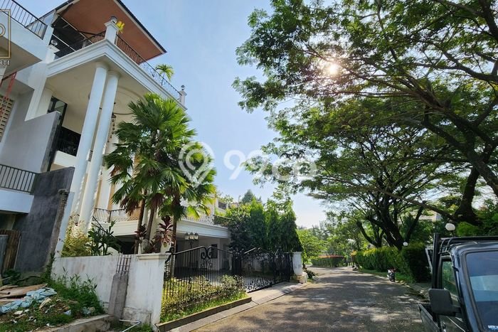 For Sale! Premium House LT 440m2 Desain Modern di Sentul City For Sale! Premium House LT 440m2 Desain Modern di Sentul City