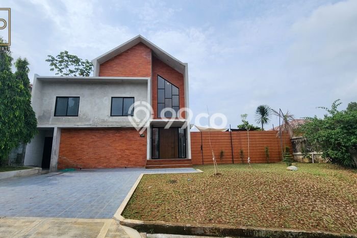 Ready to Use! Premium House LT 351m2 Desain Modern di Sentul City Ready to Use! Premium House LT 351m2 Desain Modern di Sentul City
