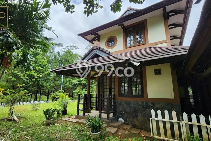 Dijual Rumah Mewah Megah Dengan View Cantik di Sentul City, Bogor Dijual Rumah Mewah Megah Dengan View Cantik di Sentul City, Bogor