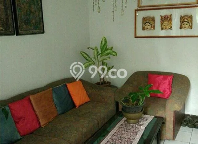 Dijual Hunian Rumah Terawat 5 KT di Sarijadi, Bandung Dijual Hunian Rumah Terawat 5 KT di Sarijadi, Bandung