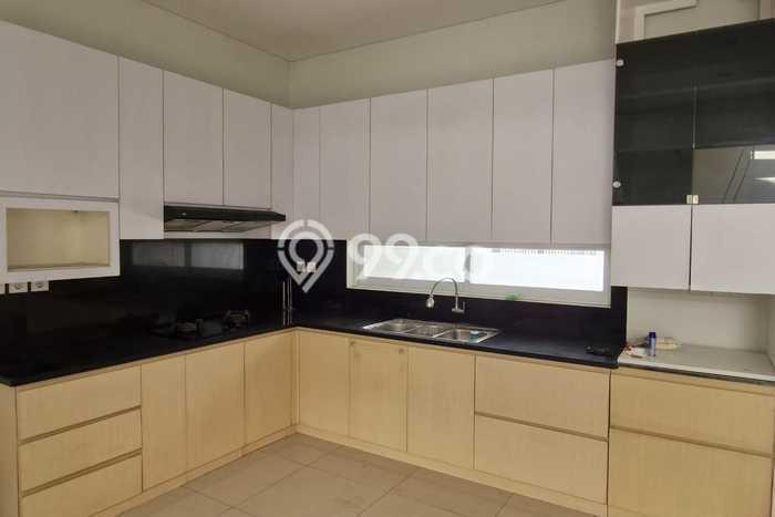 Dijual Rumah Modern 4 KT di Taman Kopo Indah, Bandung Dijual Rumah Modern 4 KT di Taman Kopo Indah, Bandung