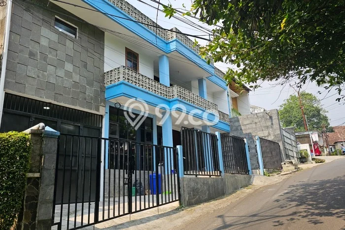 Dijual Segera Rumah Kost di Geger Kalong, Bandung 11 Kamar Dijual Segera Rumah Kost di Geger Kalong, Bandung 11 Kamar