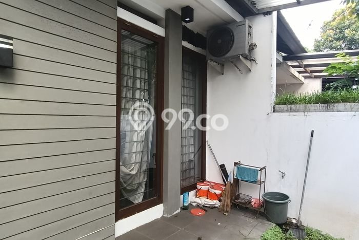 Rumah Modern Cantik 3 KT Bisa Langsung Pindah di Batununggal Rumah Modern Cantik 3 KT Bisa Langsung Pindah di Batununggal