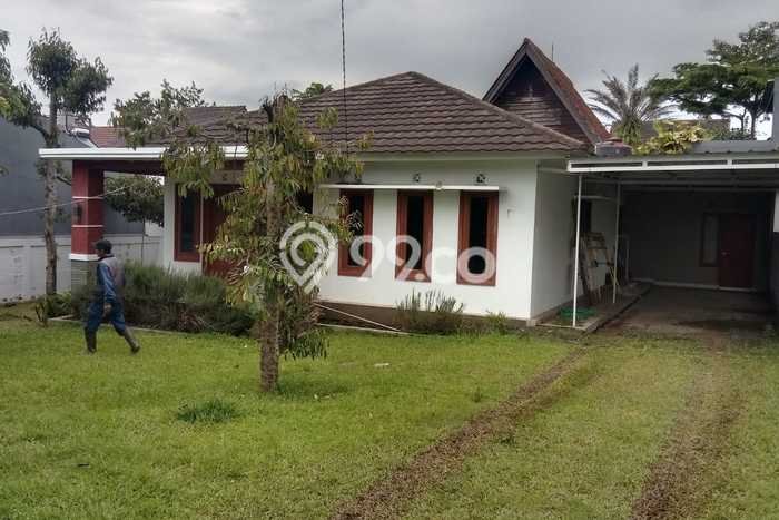 Dijual Hunian Rumah Terawat 3 KT di Sariwangi, Bandung Dijual Hunian Rumah Terawat 3 KT di Sariwangi, Bandung