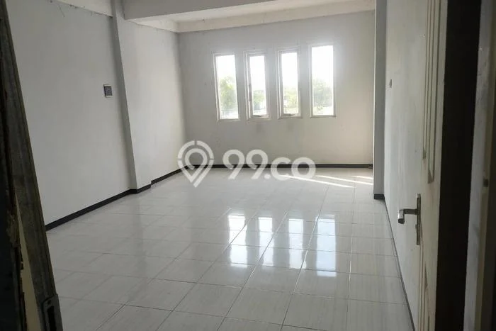 Area Ramai! Ruko Dijual di Driyorejo untuk Bisnis Luas Bangunan 144m2 Area Ramai! Ruko Dijual di Driyorejo untuk Bisnis Luas Bangunan 144m2