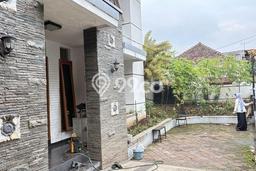 Rumah Luas Asri 4 KT Siap Pakai di Cimindi Bandung Rumah Luas Asri 4 KT Siap Pakai di Cimindi Bandung