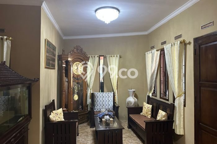 Dijual Rumah 5 Kamar Lokasi Strategis Bagus dan Strategis di Cibiru Dijual Rumah 5 Kamar Lokasi Strategis Bagus dan Strategis di Cibiru